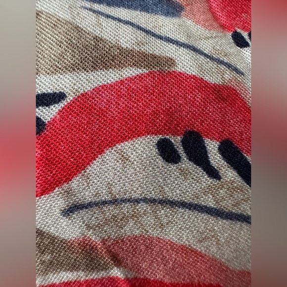 NIC+ZOE Red and Blue Patterned Fabric - Picture 6 of 6